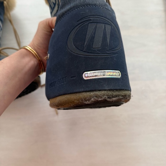 MOON BOOTS • Women's denim Blue Winter Boots size 9/39 - Picture 3 of 8